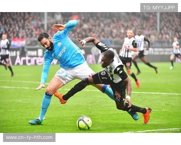 马赛攻防有序完胜布雷斯特,冠军争夺白热化 马赛攻防有序完胜布雷斯特,冠军争夺白热化